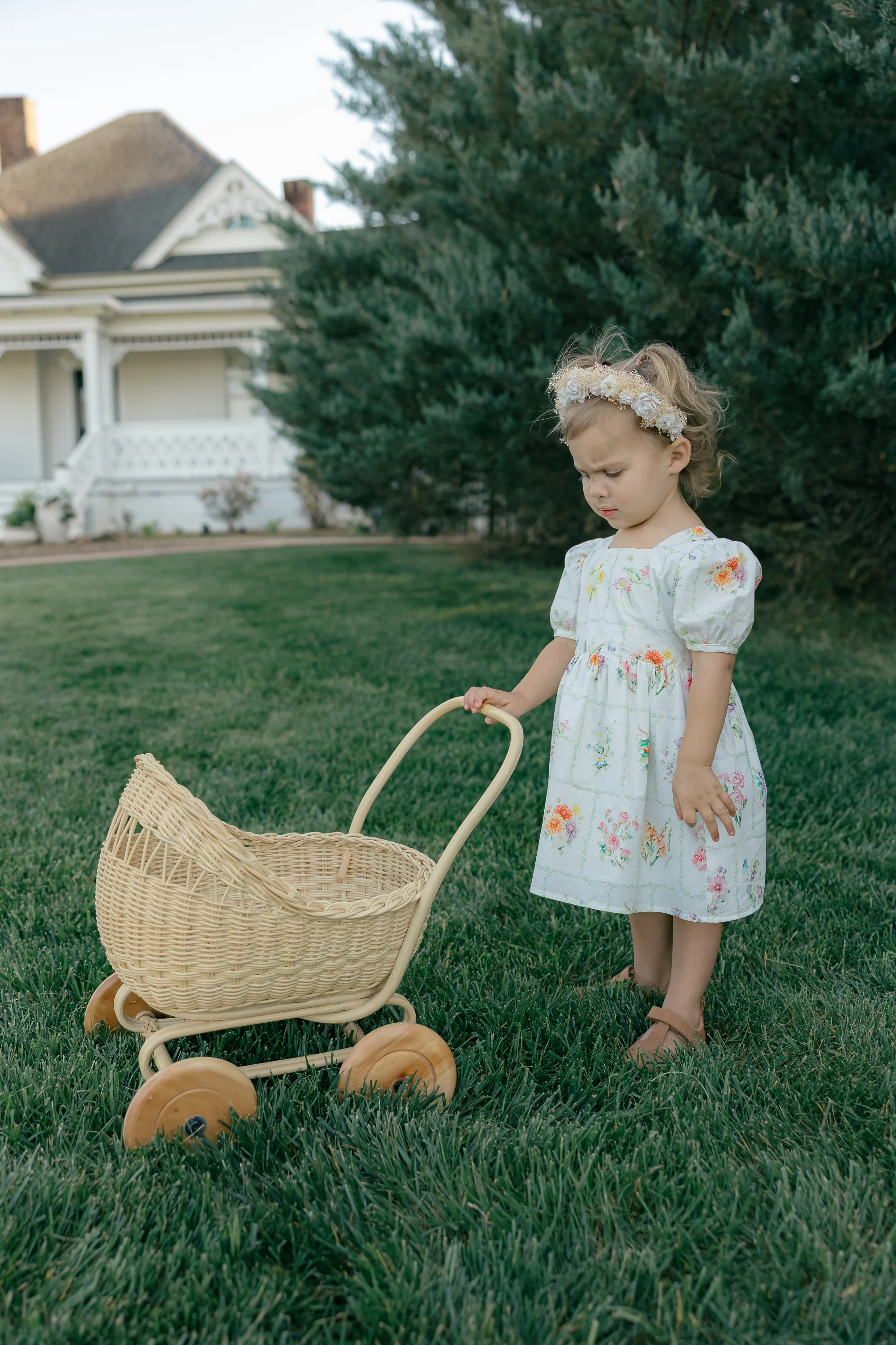 Little Darling Dress (Girls) in Birth Flowers - Image 3