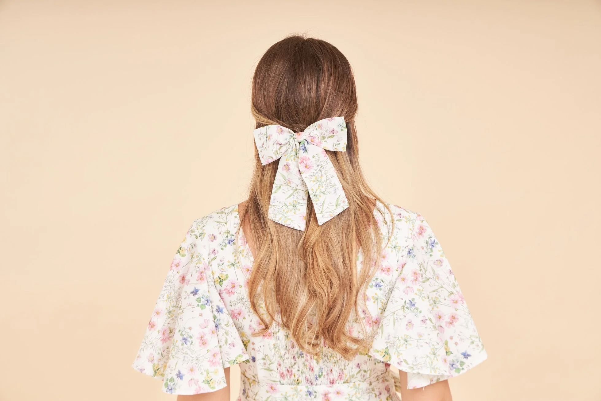 Pretty Women's Bows in Sweet Wildflowers - Image 7