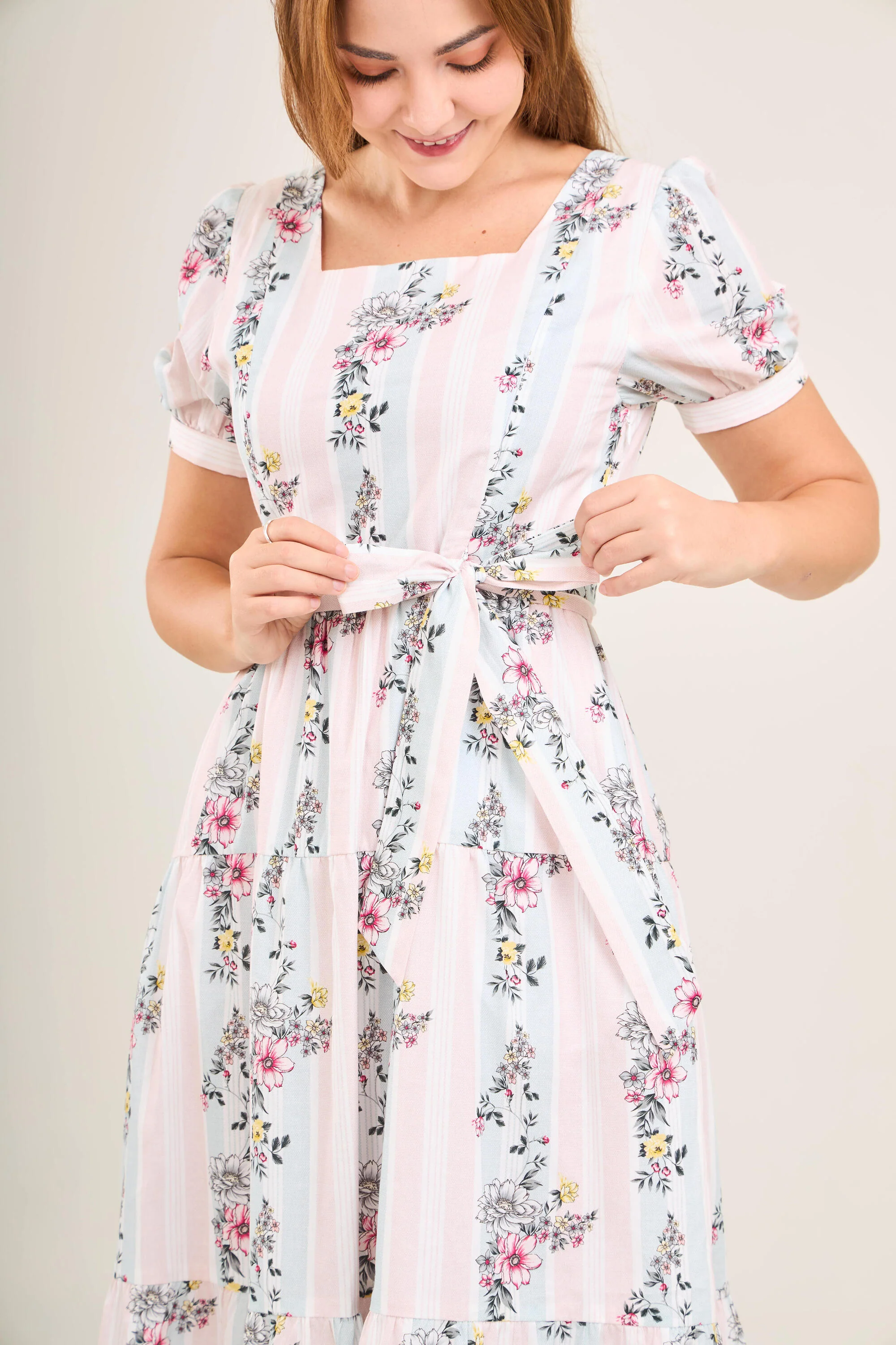 Versa Cotton Dress with Nursing Zippers in Sweet Floral - Image 10