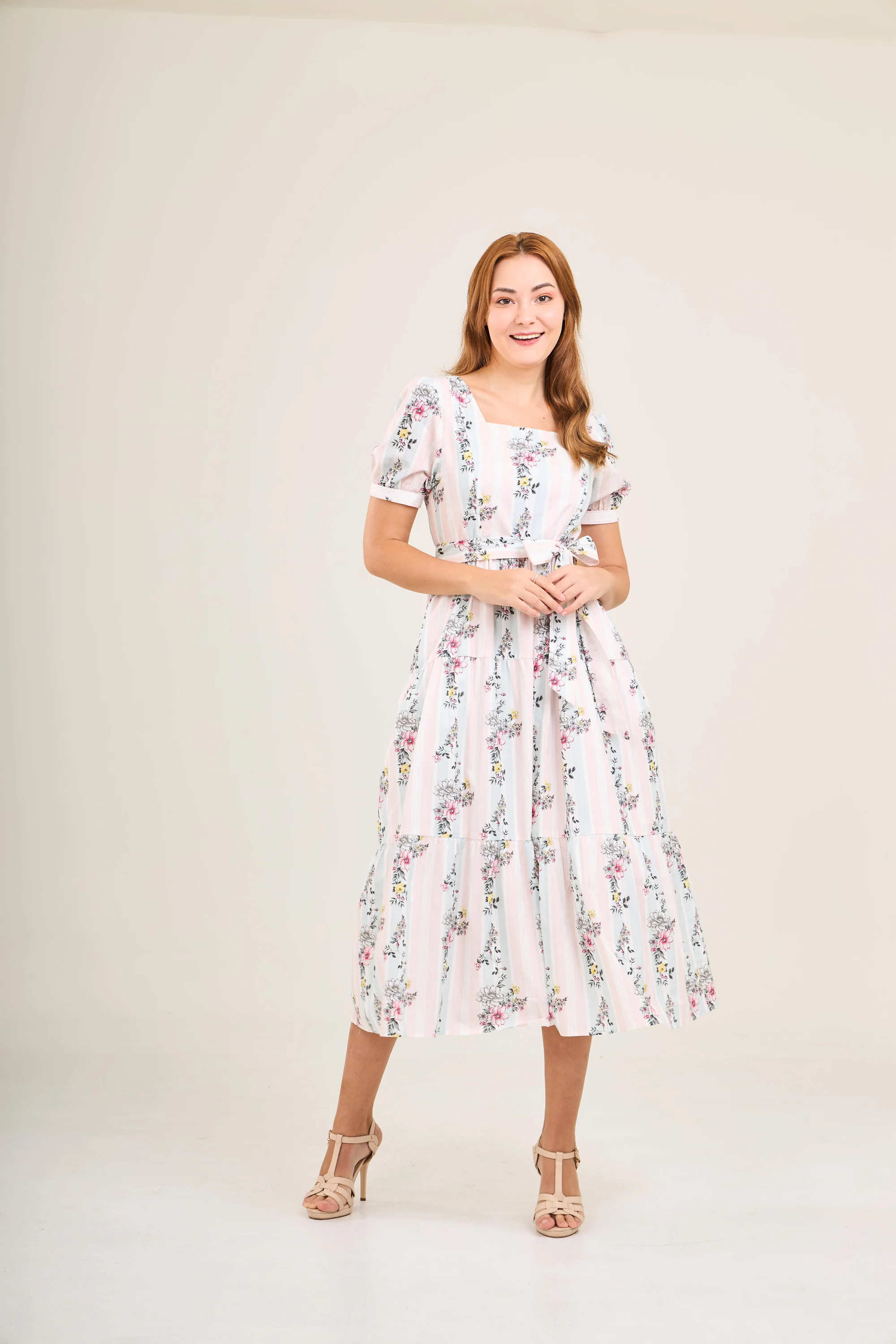 Versa Cotton Dress with Nursing Zippers in Sweet Floral - Image 11