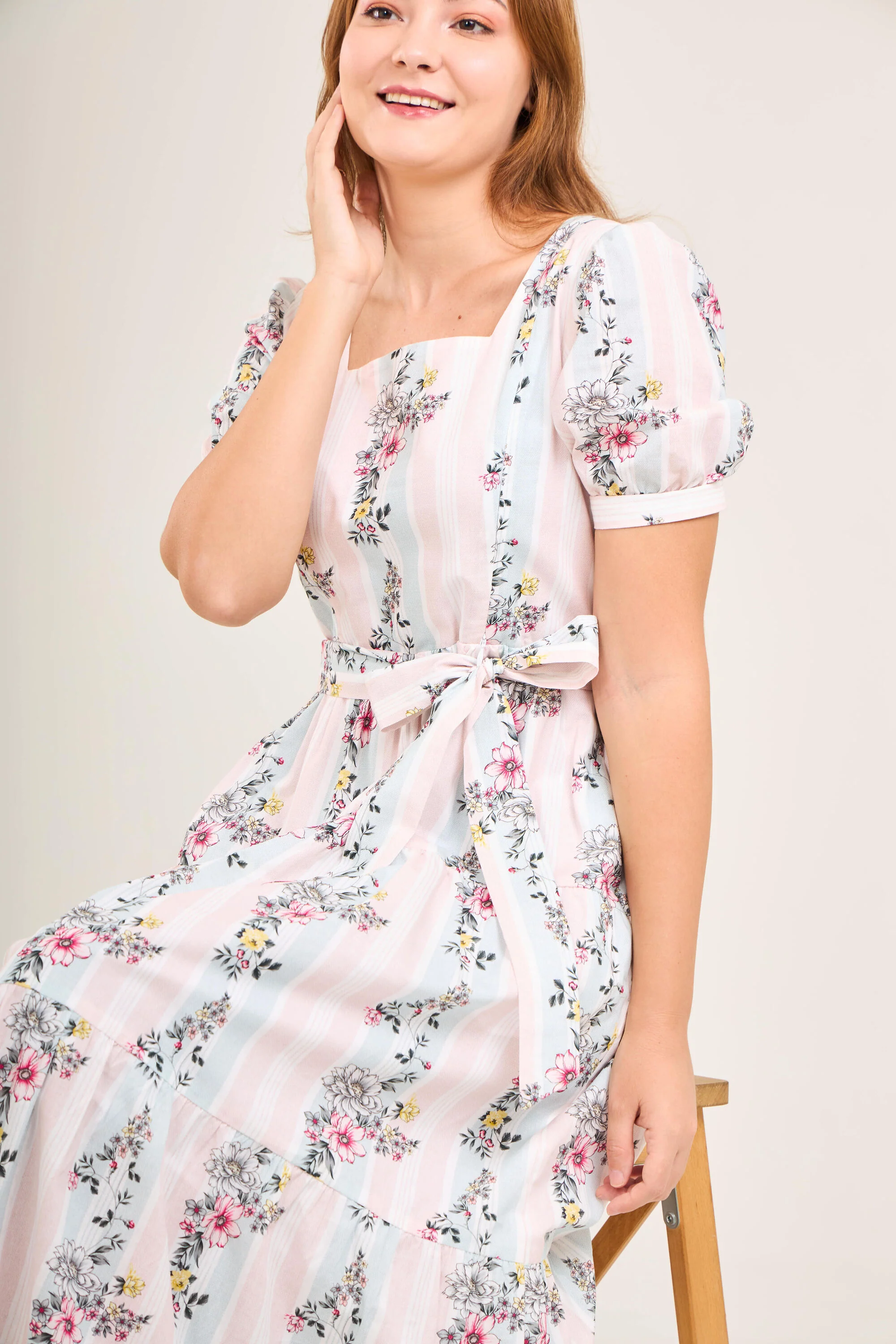 Versa Cotton Dress with Nursing Zippers in Sweet Floral - Image 18