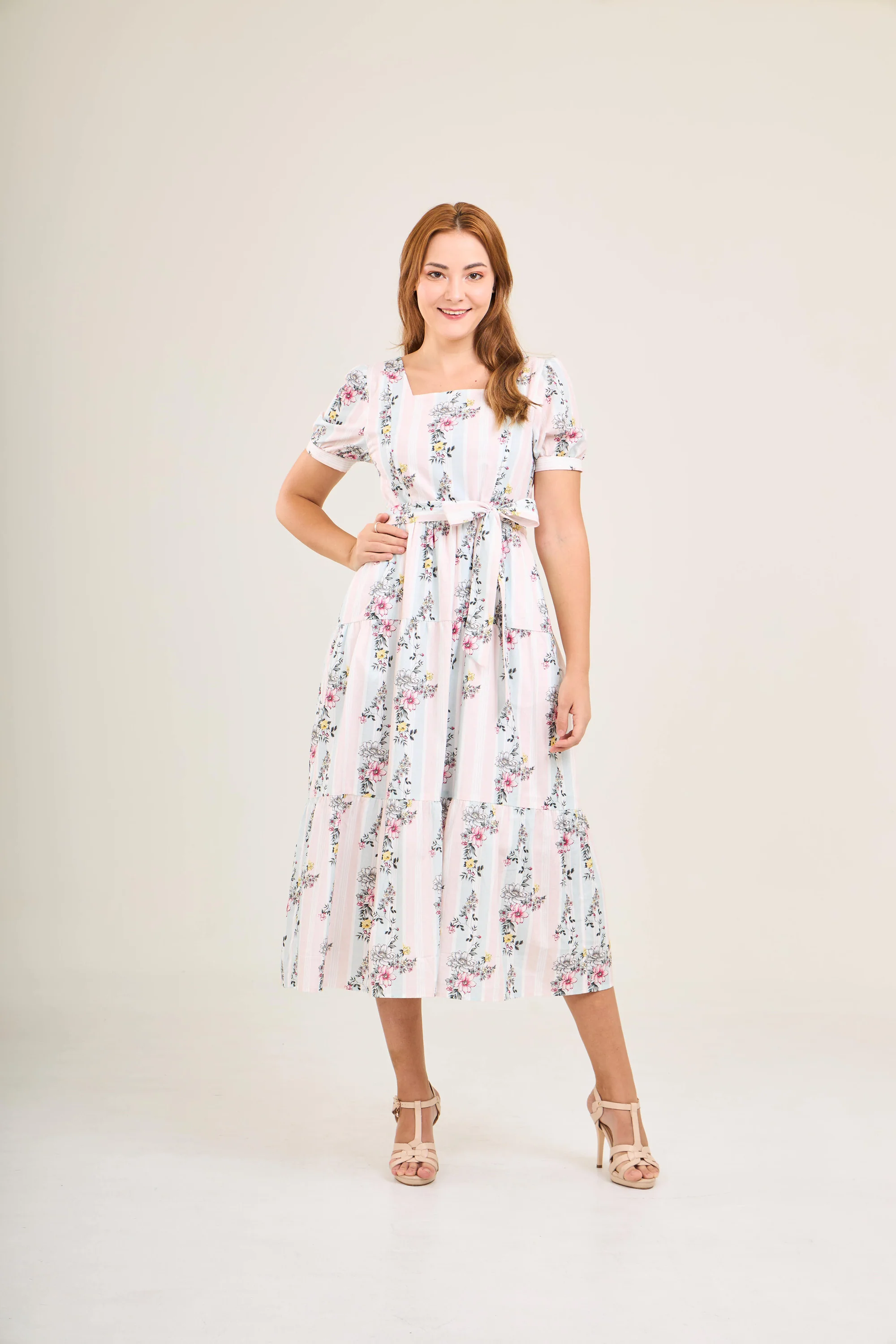 Versa Cotton Dress with Nursing Zippers in Sweet Floral - Image 3