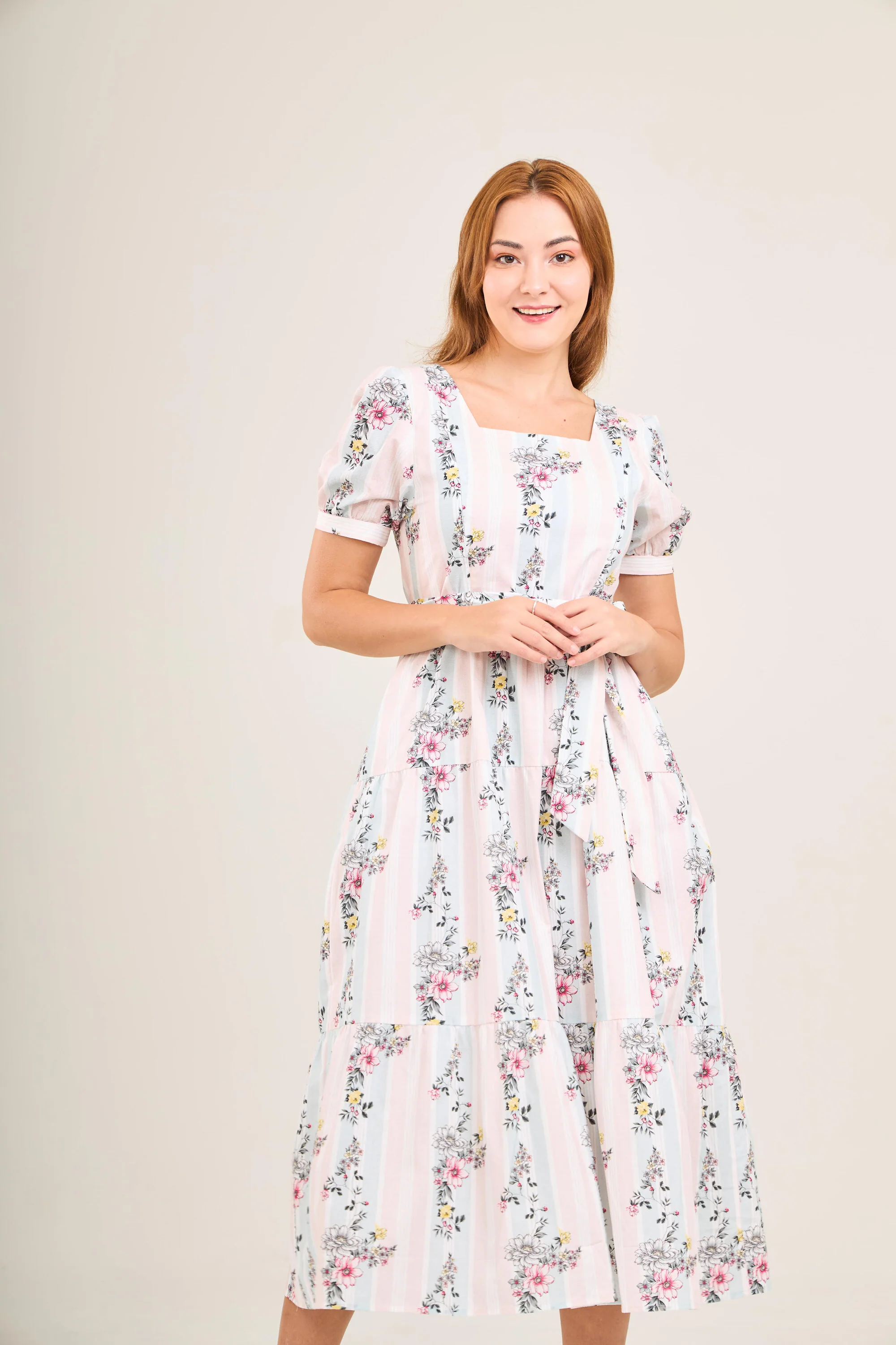 Versa Cotton Dress with Nursing Zippers in Sweet Floral - Image 6