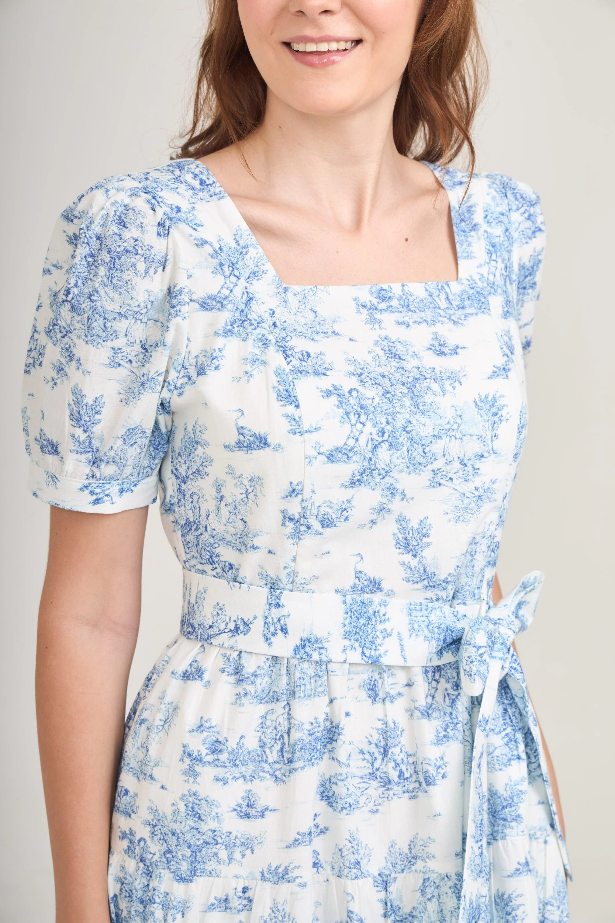 Versa Cotton Dress with Nursing Zippers in Vintage Blue Toile - Image 7