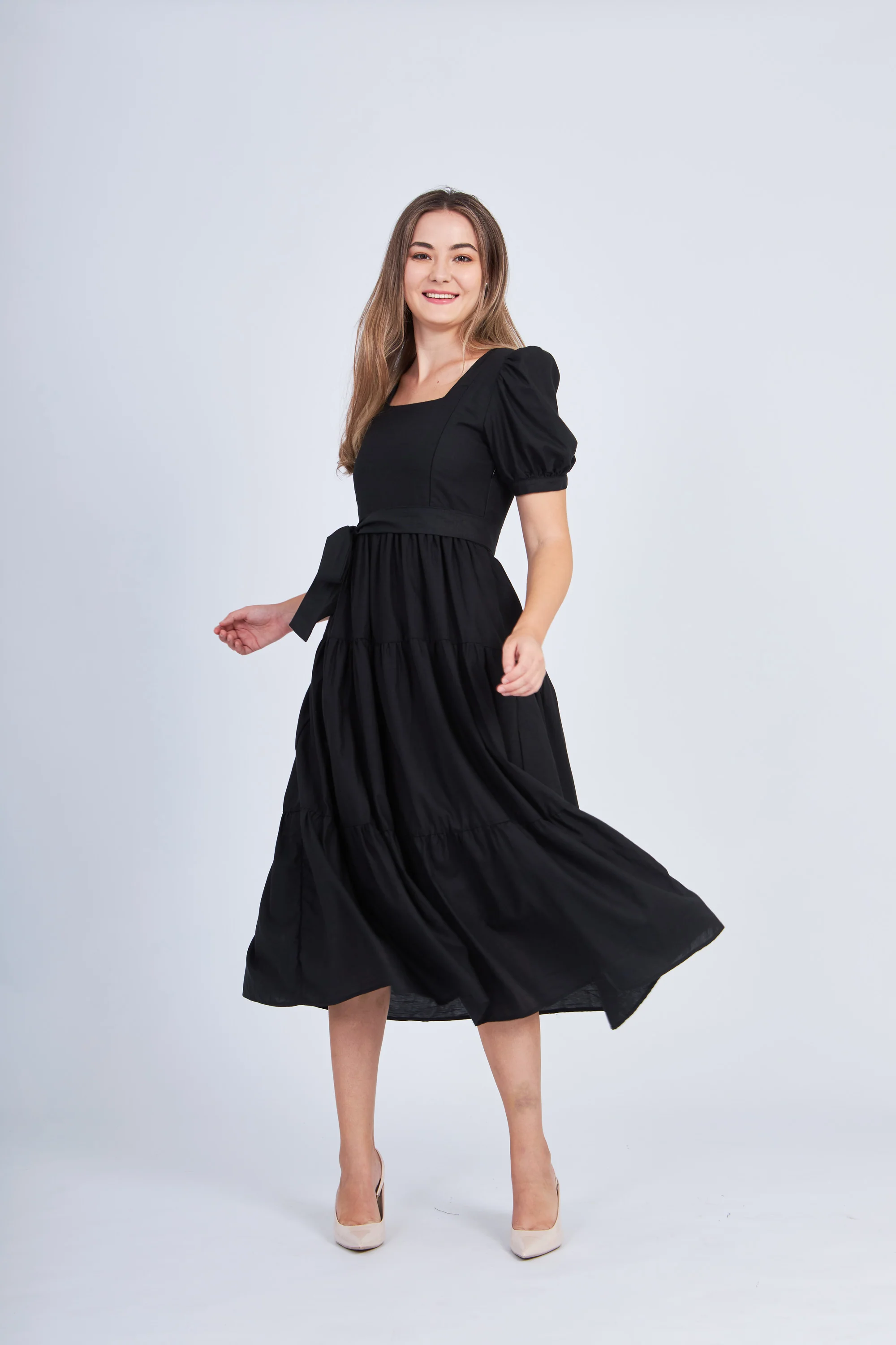 Versa Cotton Dress with Nursing Zippers in Black - Image 18