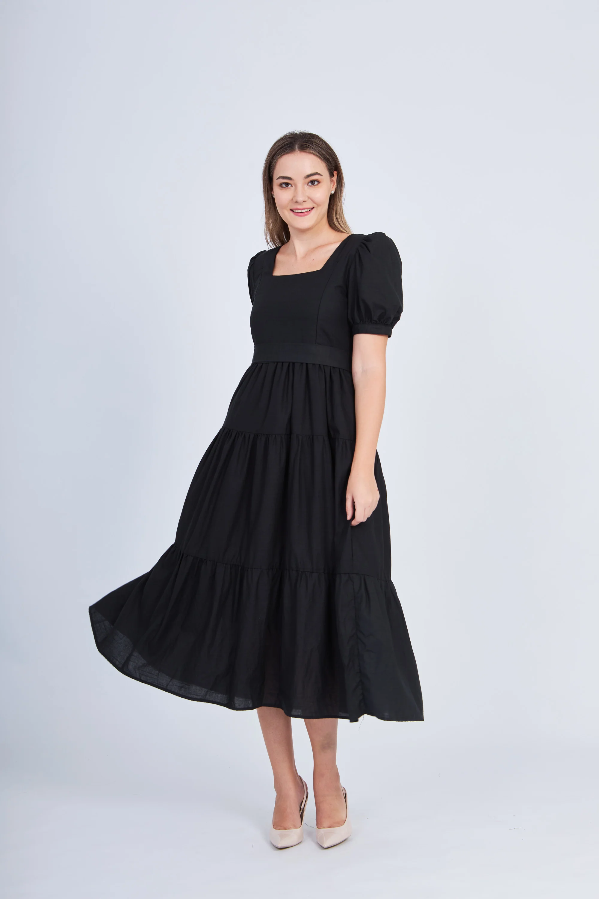 Versa Cotton Dress with Nursing Zippers in Black - Image 19