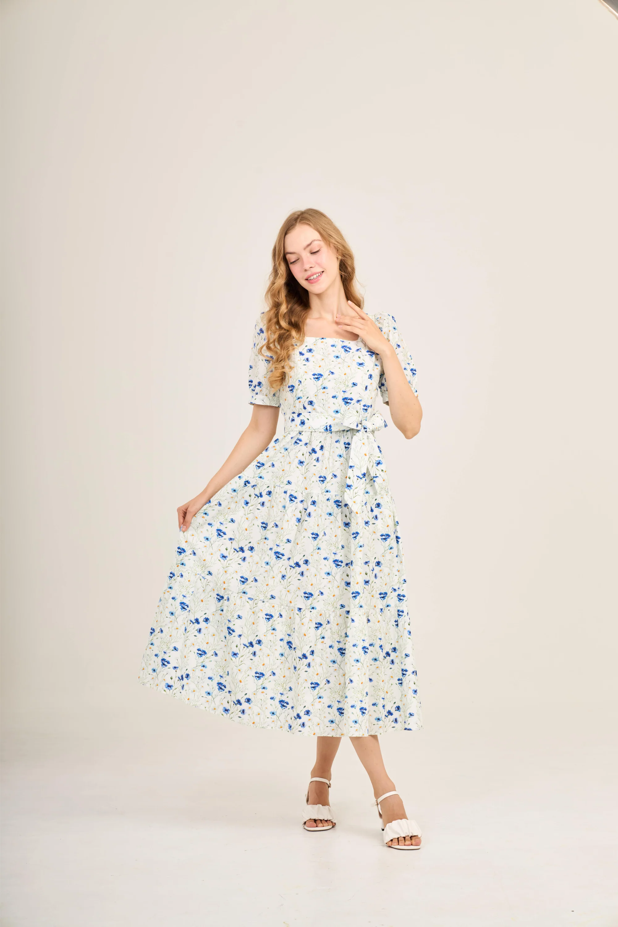 Versa Everywhere Dress with Nursing Zippers in Blue Cornflowers - Image 11