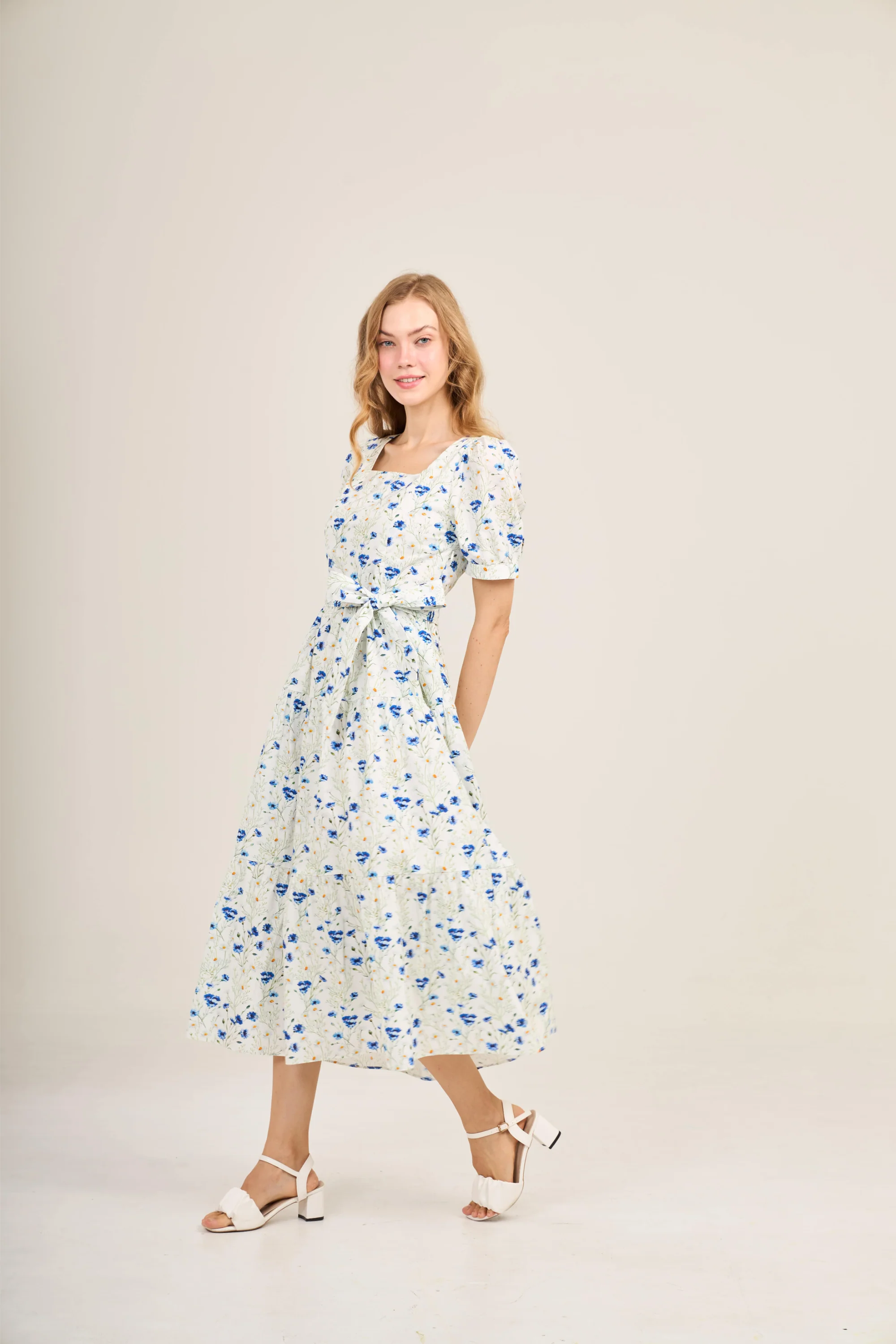 Versa Everywhere Dress with Nursing Zippers in Blue Cornflowers - Image 9